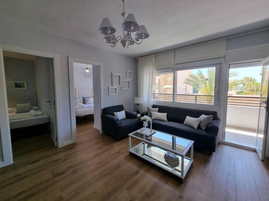 Aguadulce, Apto Santa Monica 2 Hab Con Terraza, Aire, Wifi, A 5 Min De La Playa Aguadulce  Exterior foto